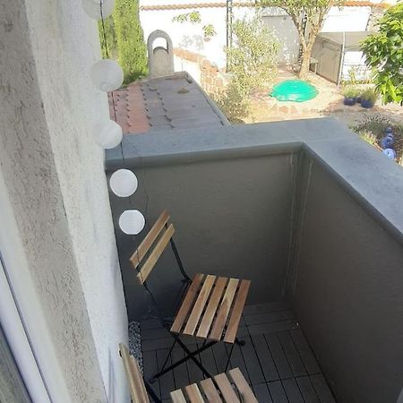 Bello Apartamento Graben-Neudorf Exteriör bild