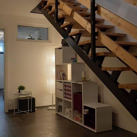 Bello Apartamento Graben-Neudorf Exteriör bild
