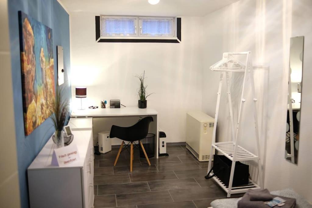 Bello Apartamento Graben-Neudorf Exteriör bild