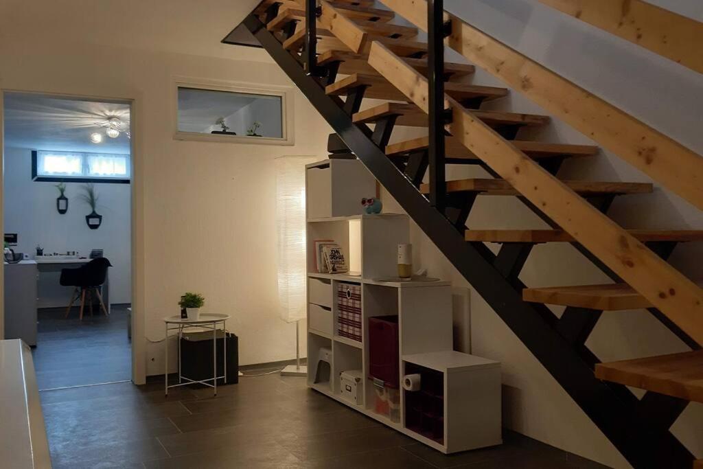 Bello Apartamento Graben-Neudorf Exteriör bild